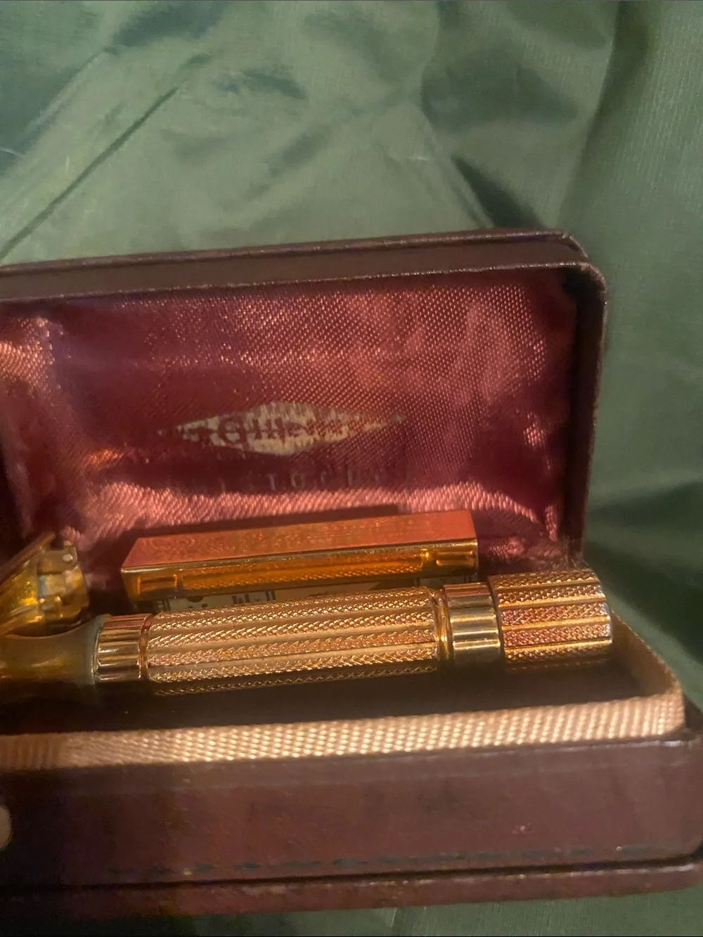 Vintage Gold-Tone Gillette Double-Edge Safety Razor with Presentation Case